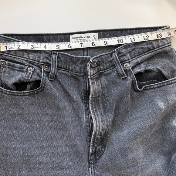Abercrombie & Fitch 90s Straight Jeans Ultra High Rise Washed Black Dark Gray 6L - Picture 4 of 7